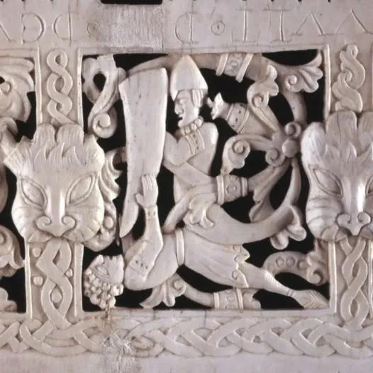 A Medieval Ivory comb found in Wales